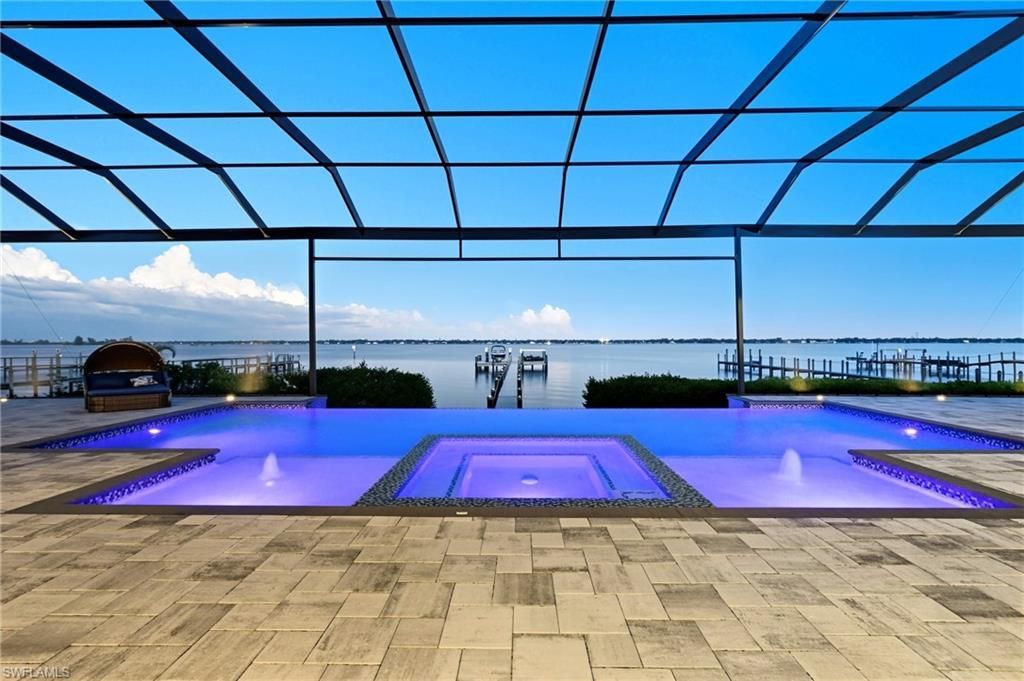 6390 River Club Ct, North Fort Myers, FL 33917 Photo