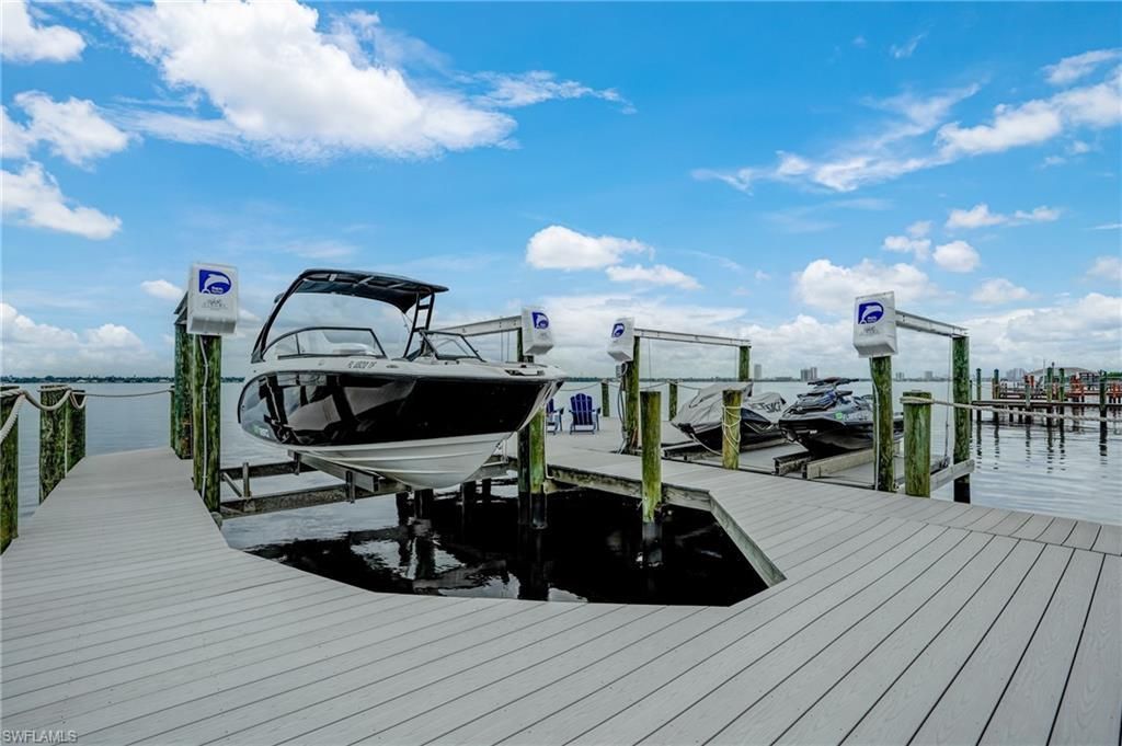 6390 River Club Ct, North Fort Myers, FL 33917 Photo