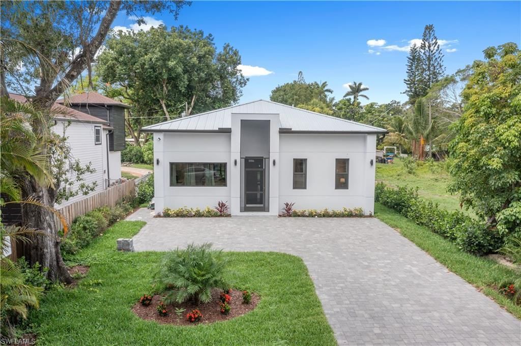 10186 Carolina St, Bonita Springs, FL 34135 Photo