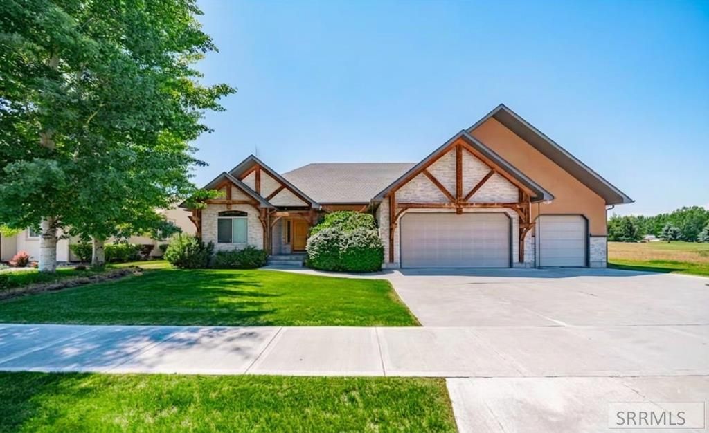 5035 Shadow Creek Drive, Idaho Falls, ID 83401 Main Photo