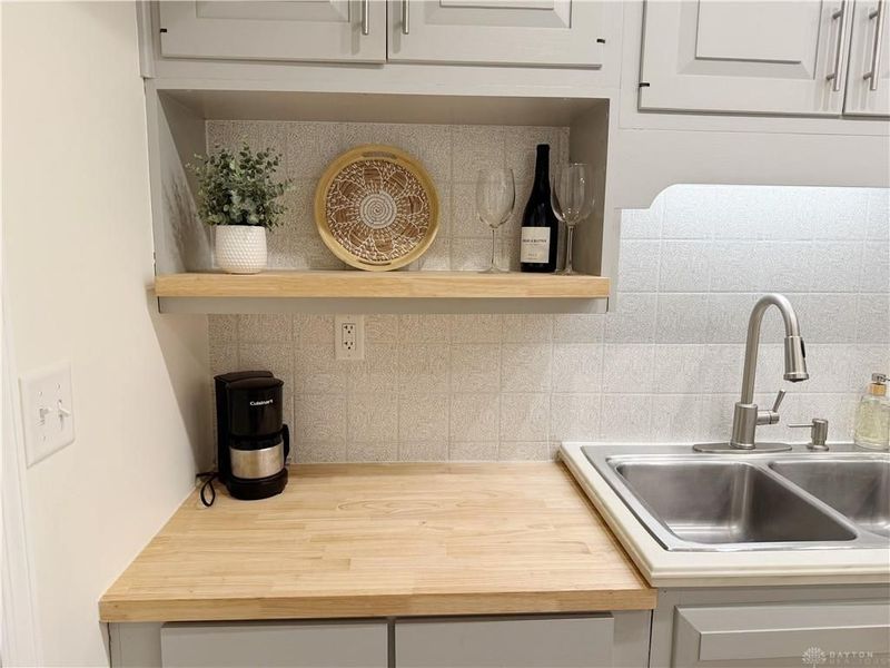 6031 Buggy Whip Lane, Centerville, OH 45459 Photo 14