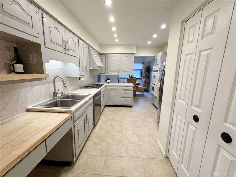 6031 Buggy Whip Lane, Centerville, OH 45459 Photo 15