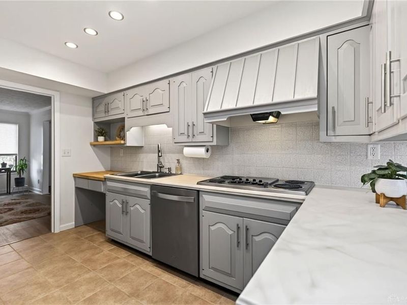 6031 Buggy Whip Lane, Centerville, OH 45459 Photo 16