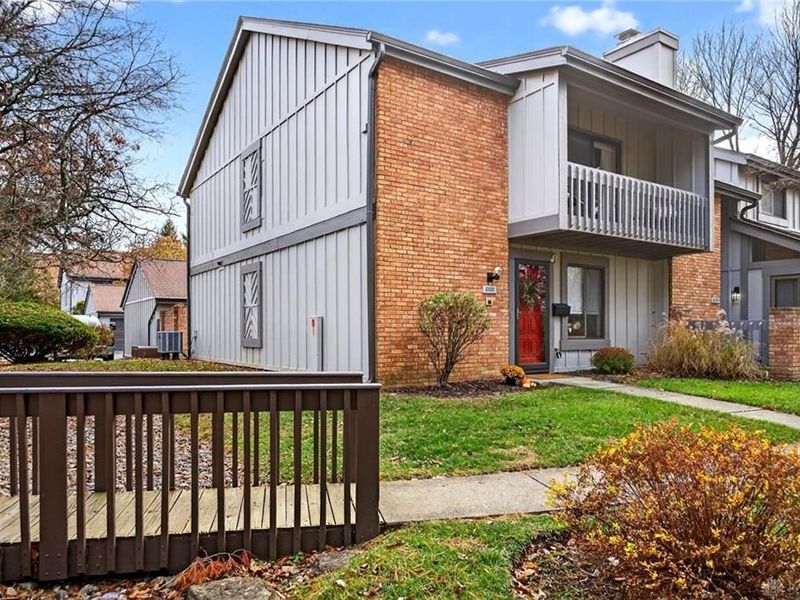 6031 Buggy Whip Lane, Centerville, OH 45459 Photo 2