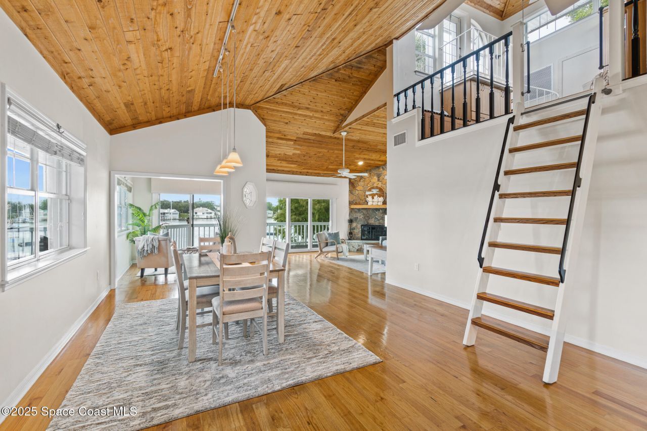 940 W Whitmire Drive, Melbourne, FL 32935 Photo