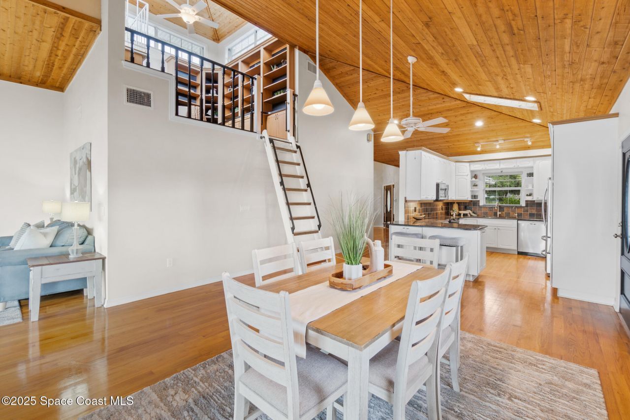 940 W Whitmire Drive, Melbourne, FL 32935 Photo