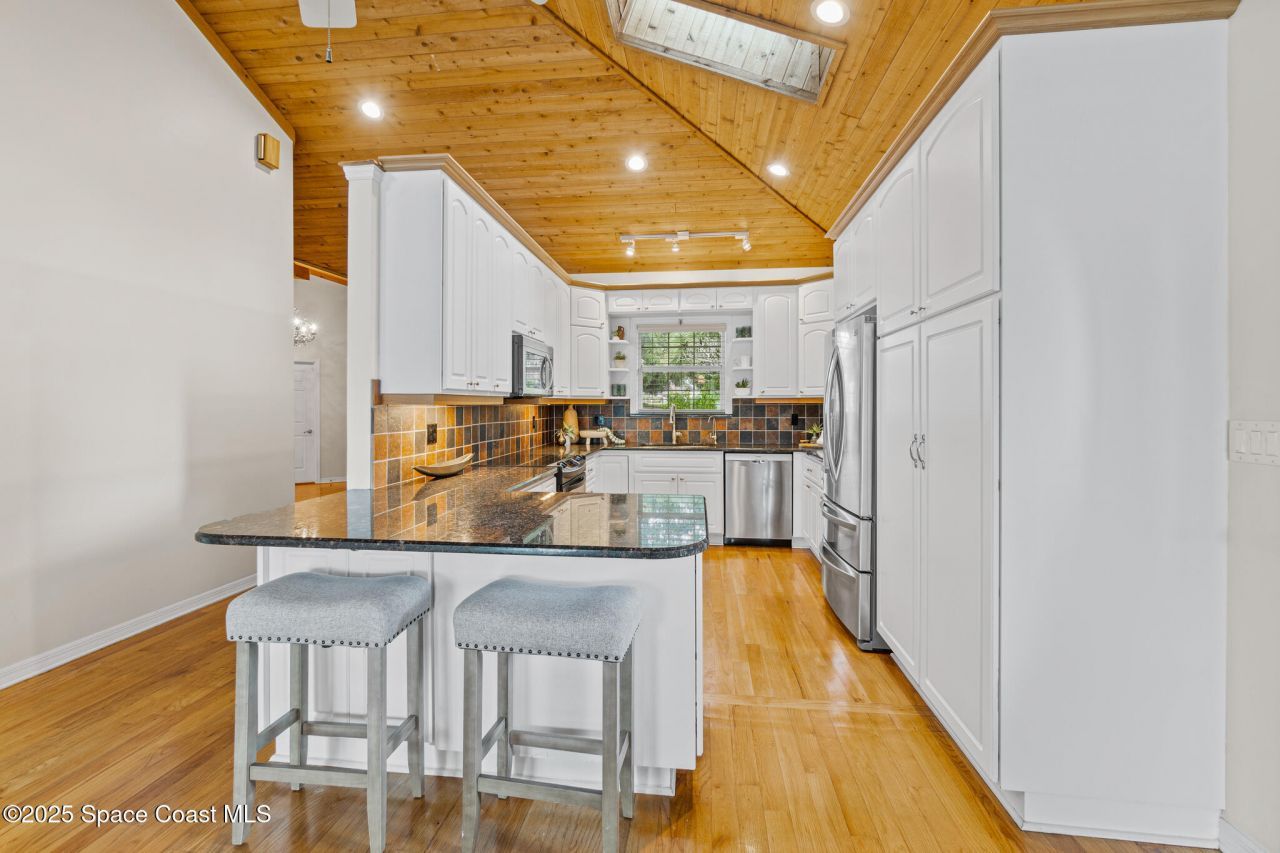 940 W Whitmire Drive, Melbourne, FL 32935 Photo