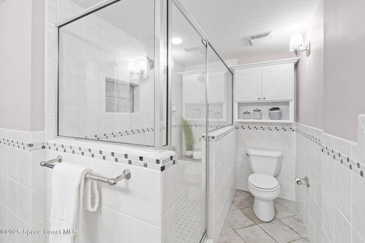 940 W Whitmire Drive, Melbourne, FL 32935 Photo