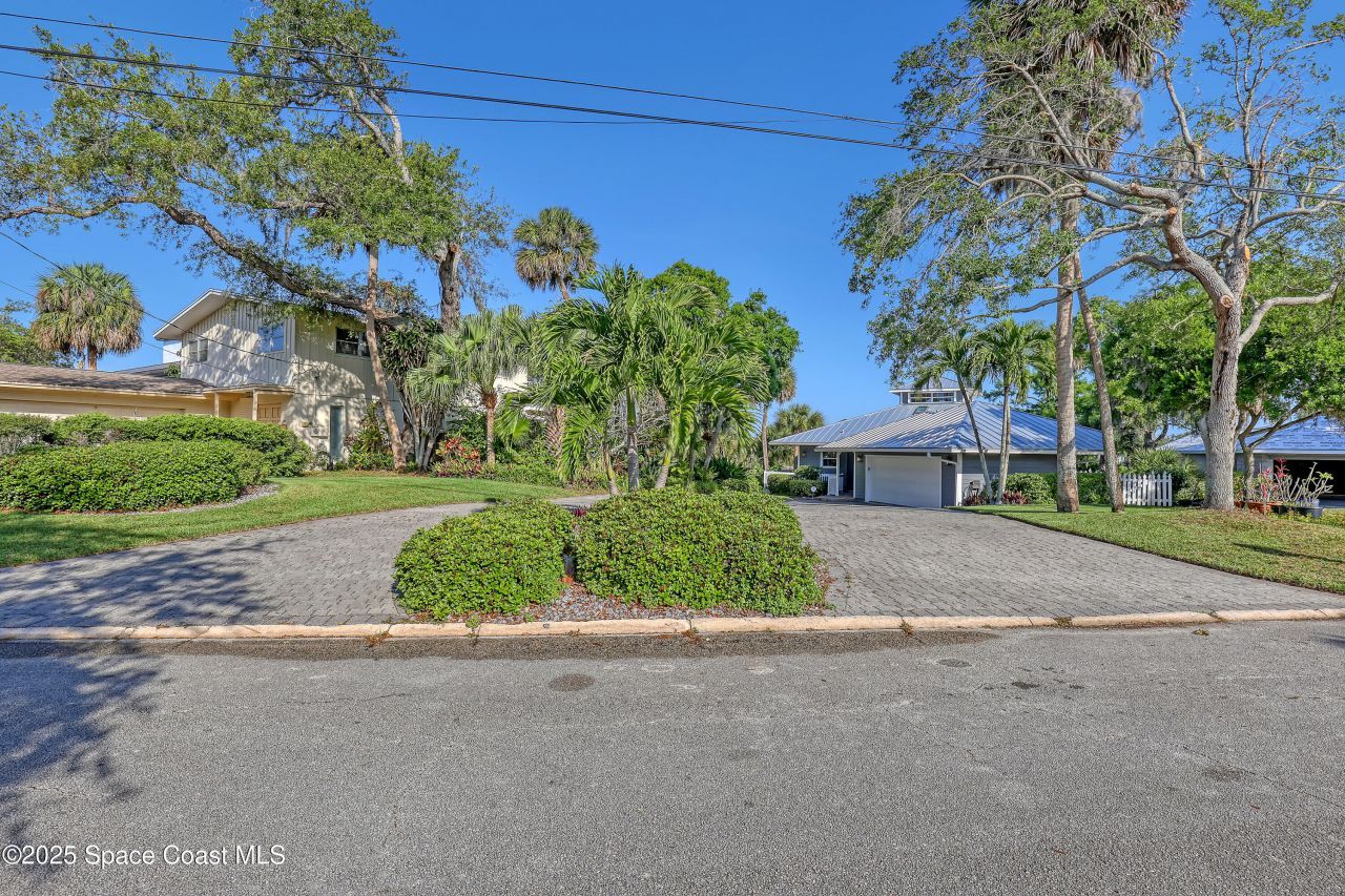 940 W Whitmire Drive, Melbourne, FL 32935 Photo