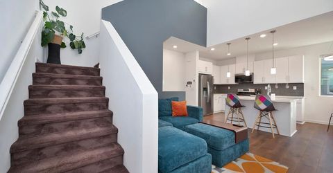 216 Box Ln, Sacramento, CA 95818 Photo