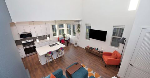 216 Box Ln, Sacramento, CA 95818 Photo