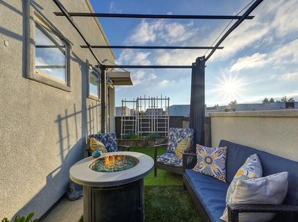 216 Box Ln, Sacramento, CA 95818 Photo