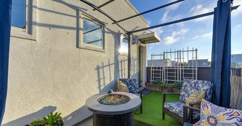 216 Box Ln, Sacramento, CA 95818 Photo