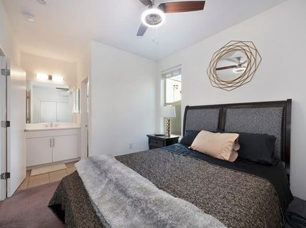 216 Box Ln, Sacramento, CA 95818 Photo