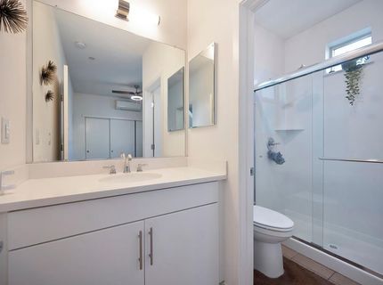 216 Box Ln, Sacramento, CA 95818 Photo