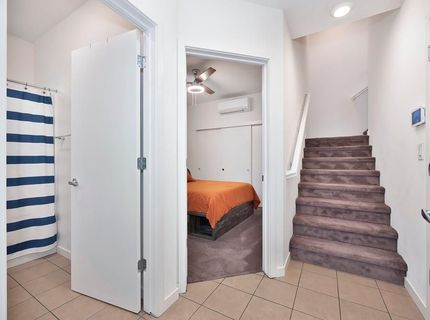 216 Box Ln, Sacramento, CA 95818 Photo