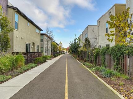 216 Box Ln, Sacramento, CA 95818 Photo