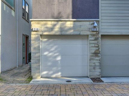 216 Box Ln, Sacramento, CA 95818 Photo