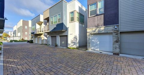 216 Box Ln, Sacramento, CA 95818 Photo