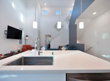 216 Box Ln, Sacramento, CA 95818 Photo