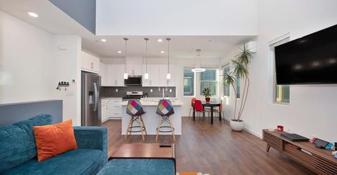 216 Box Ln, Sacramento, CA 95818 Photo