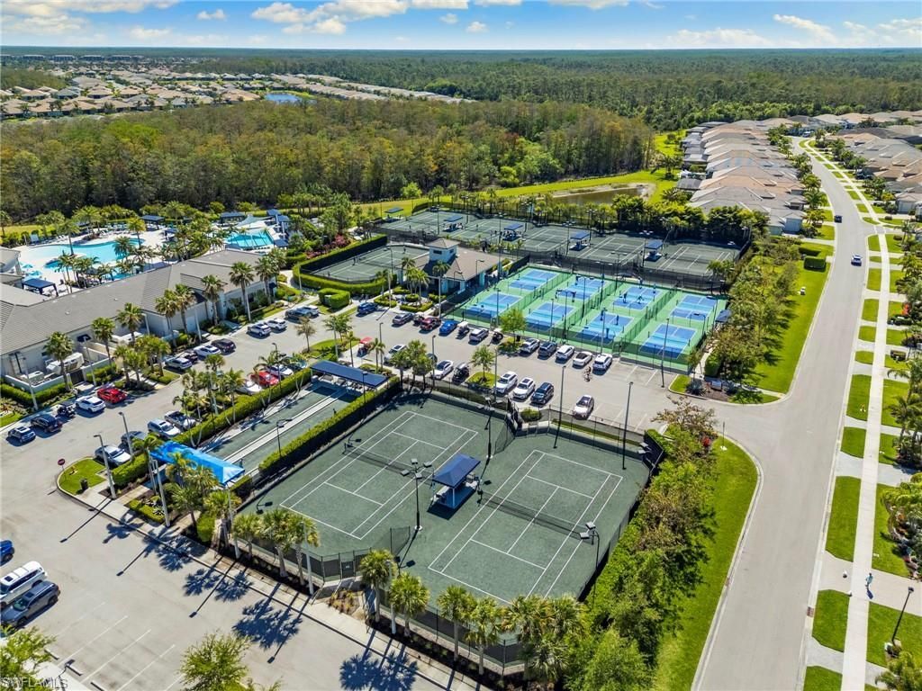 28433 Abruzzo Dr, Bonita Springs, FL 34135 Photo