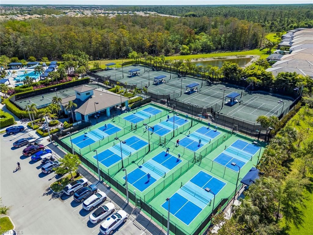 28433 Abruzzo Dr, Bonita Springs, FL 34135 Photo