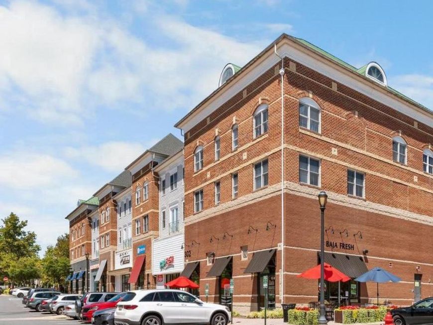 302 King Farm Boulevard, Unit 30208, Rockville, MD 20850 Main Photo