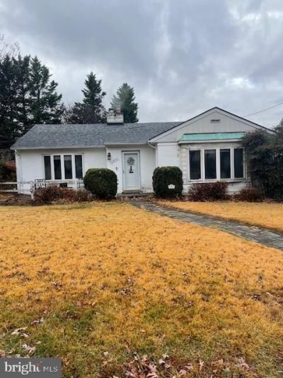 5805 Conway Road, Bethesda, MD 20817 Main Photo