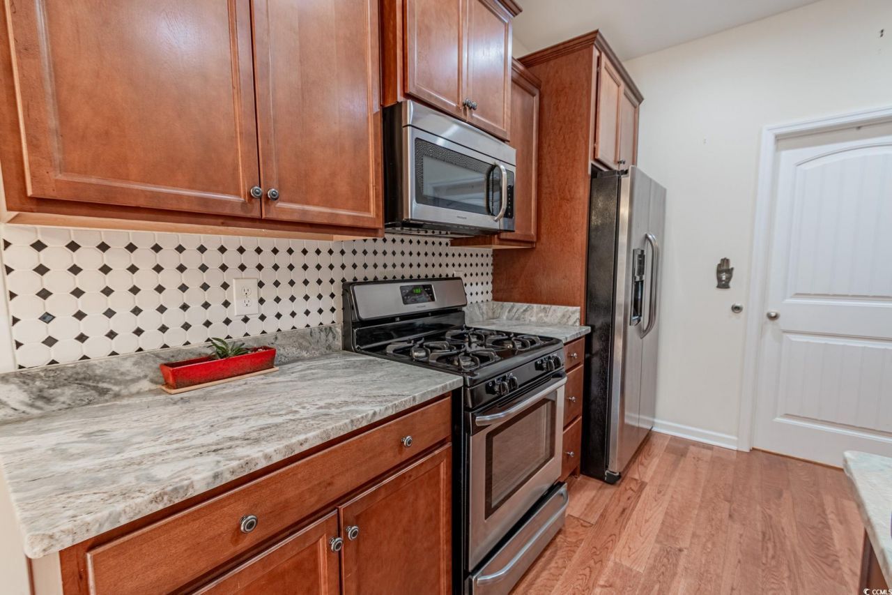 144 Yeomans Dr. Photo 9