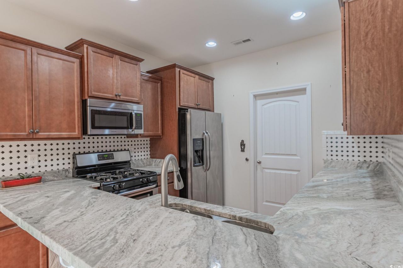 144 Yeomans Dr. Photo 9