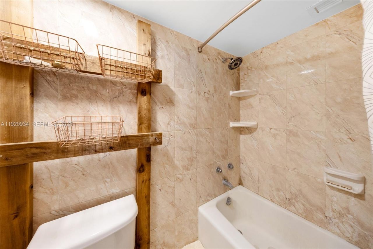 9381 E Bay Harbor Dr, Unit 504N, Bay Harbor Islands, FL 33154 Photo