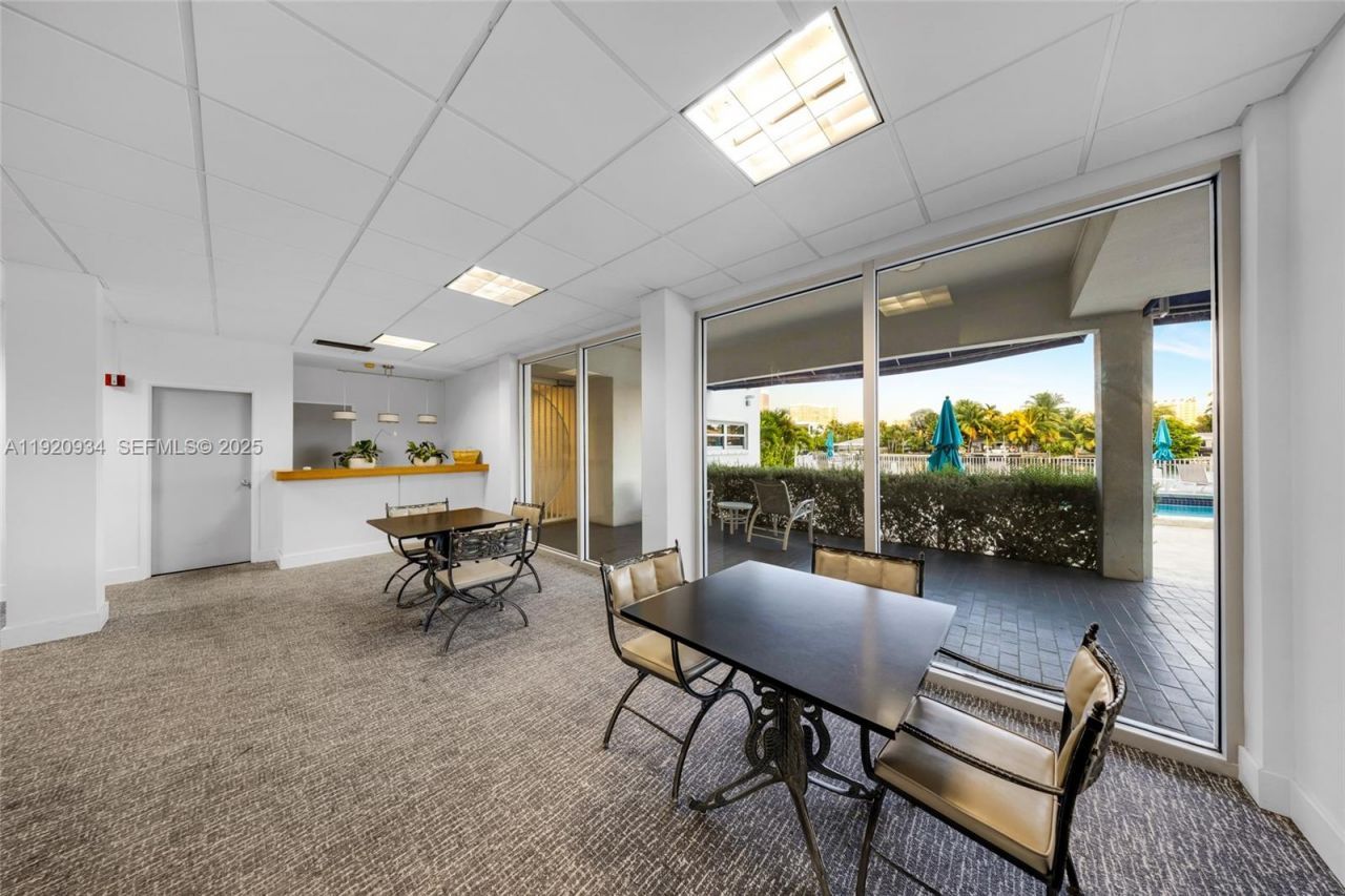 9381 E Bay Harbor Dr, Unit 504N, Bay Harbor Islands, FL 33154 Photo