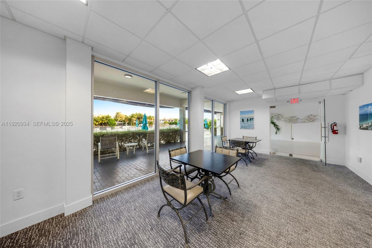 9381 E Bay Harbor Dr, Unit 504N, Bay Harbor Islands, FL 33154 Photo