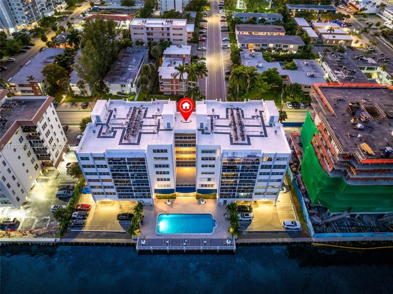 9381 E Bay Harbor Dr, Unit 504N, Bay Harbor Islands, FL 33154 Photo