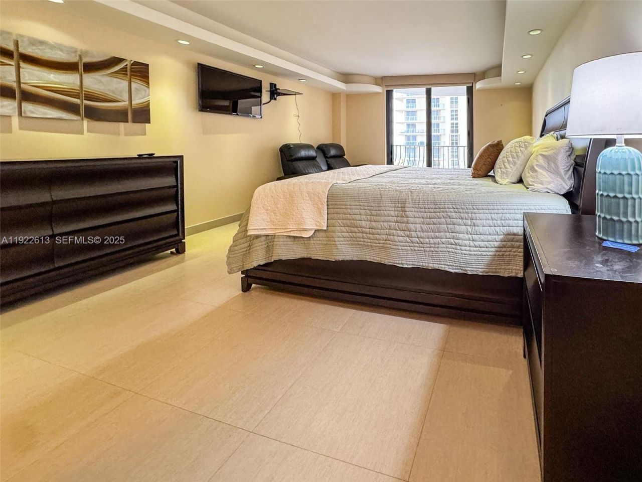 8877 Collins Ave, Unit 809, Surfside, FL 33154 Photo