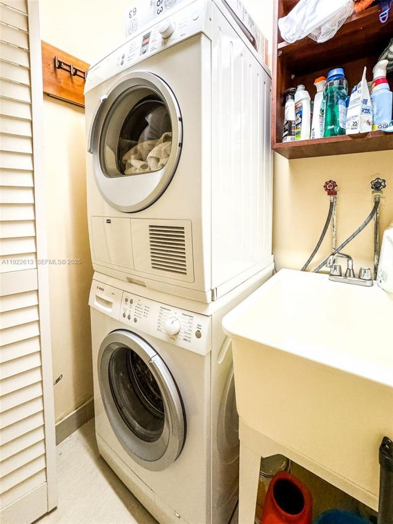 8877 Collins Ave, Unit 809, Surfside, FL 33154 Photo