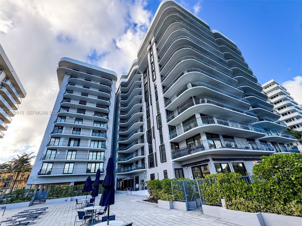 8877 Collins Ave, Unit 809, Surfside, FL 33154 Photo