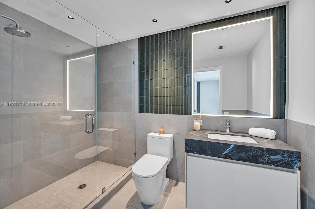 500 Alton Rd, Unit 1601, Miami Beach, FL 33139 Photo