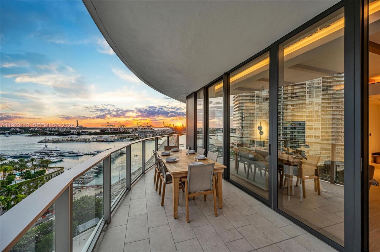 500 Alton Rd, Unit 1601, Miami Beach, FL 33139 Photo