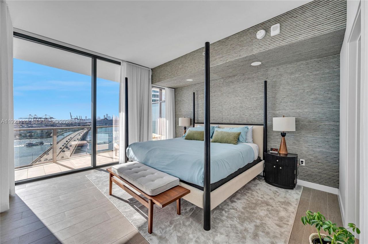 500 Alton Rd, Unit 1601, Miami Beach, FL 33139 Photo