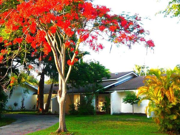 17123 SW 78th Pl, Palmetto Bay, FL 33157