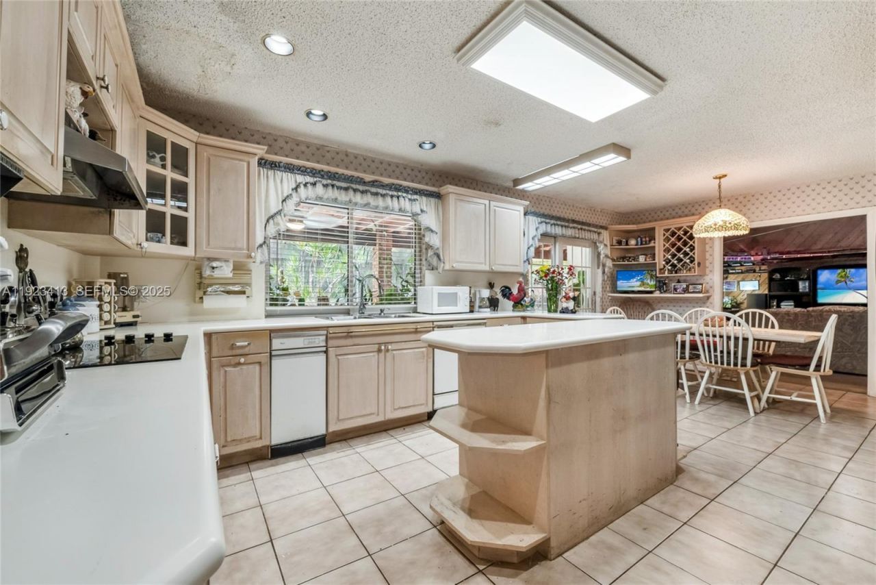 17123 SW 78th Pl, Palmetto Bay, FL 33157 Photo