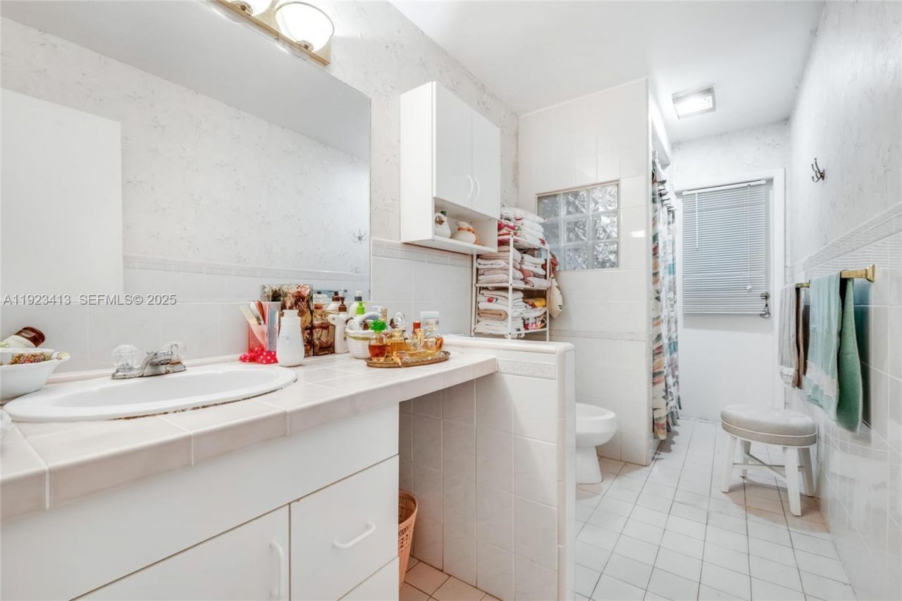 17123 SW 78th Pl, Palmetto Bay, FL 33157 Photo