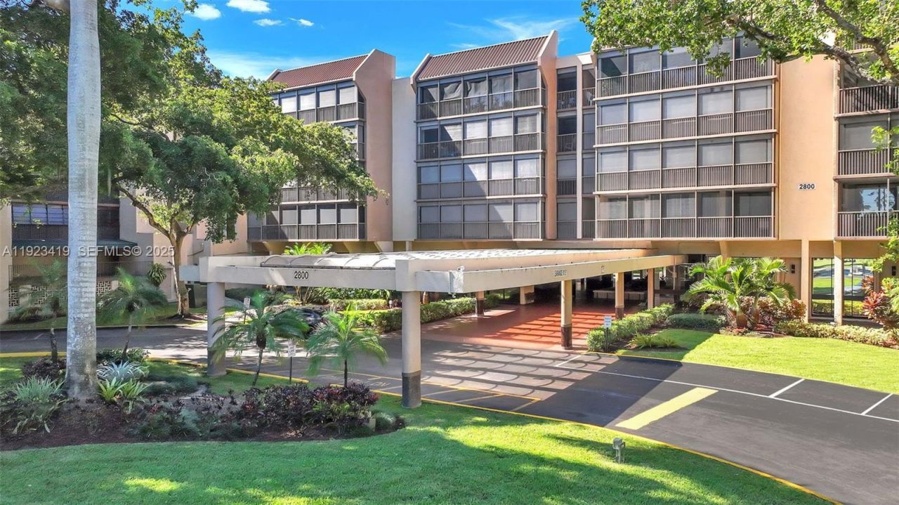 2818 N 46th Ave, Unit K689, Hollywood, FL 33021 Photo