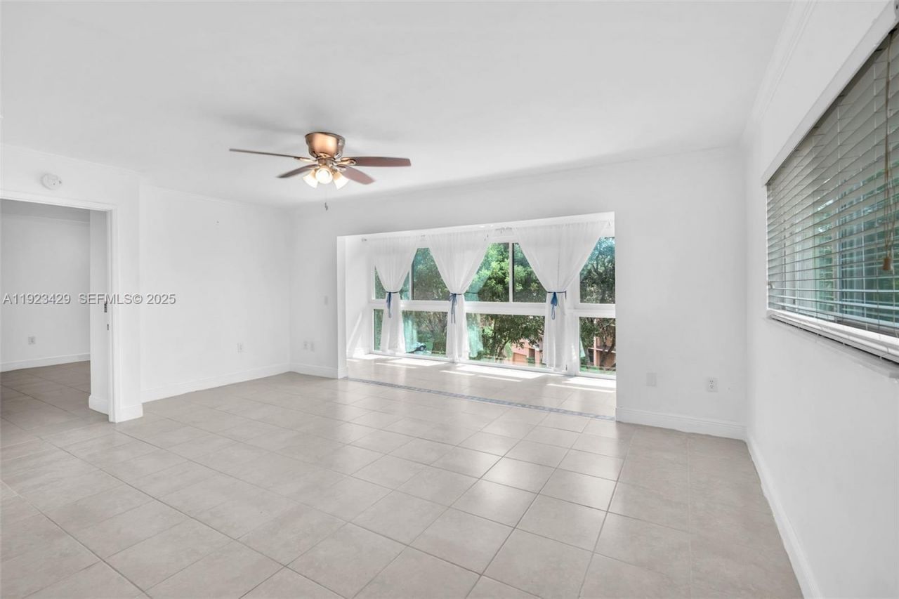 701 SW 142nd Ave, Unit 414S, Pembroke Pines, FL 33027 Photo