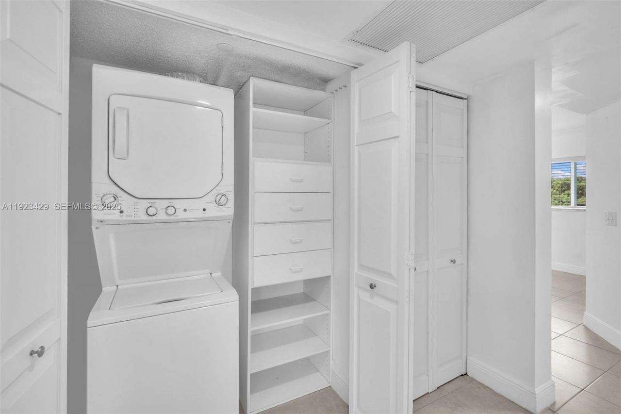 701 SW 142nd Ave, Unit 414S, Pembroke Pines, FL 33027 Photo