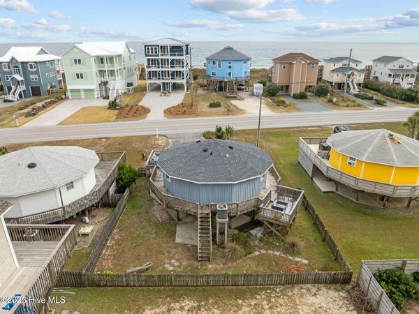 3045 Island Drive, North Topsail Beach, NC 28460