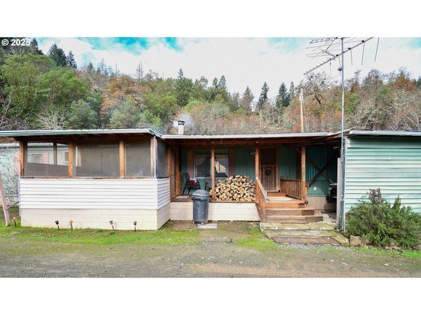 214 THOMPSON RD, Riddle, OR 97469
