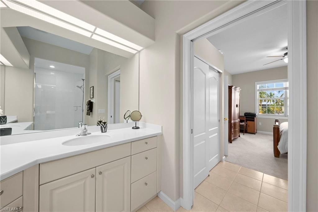 8516 Via Lungomare Cir, Unit 201, Estero, FL 33928 Photo